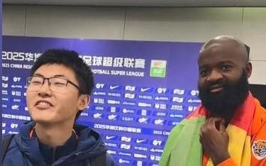 兰克尔泽：如果合同合适的话，我愿意为