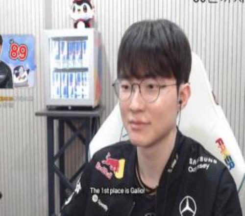 善变的六冠王！Faker看加里奥获得冠军皮肤投票第一：对我选择有帮助但不一定选