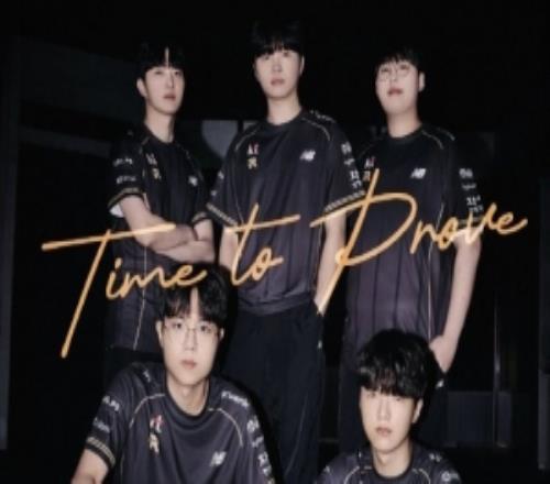 依然是纯黑玄学！KT官方发布S15世界赛队服宣传照片