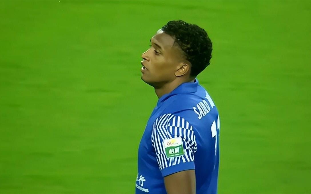 比赛还没开打，上海申花先迎一个超级