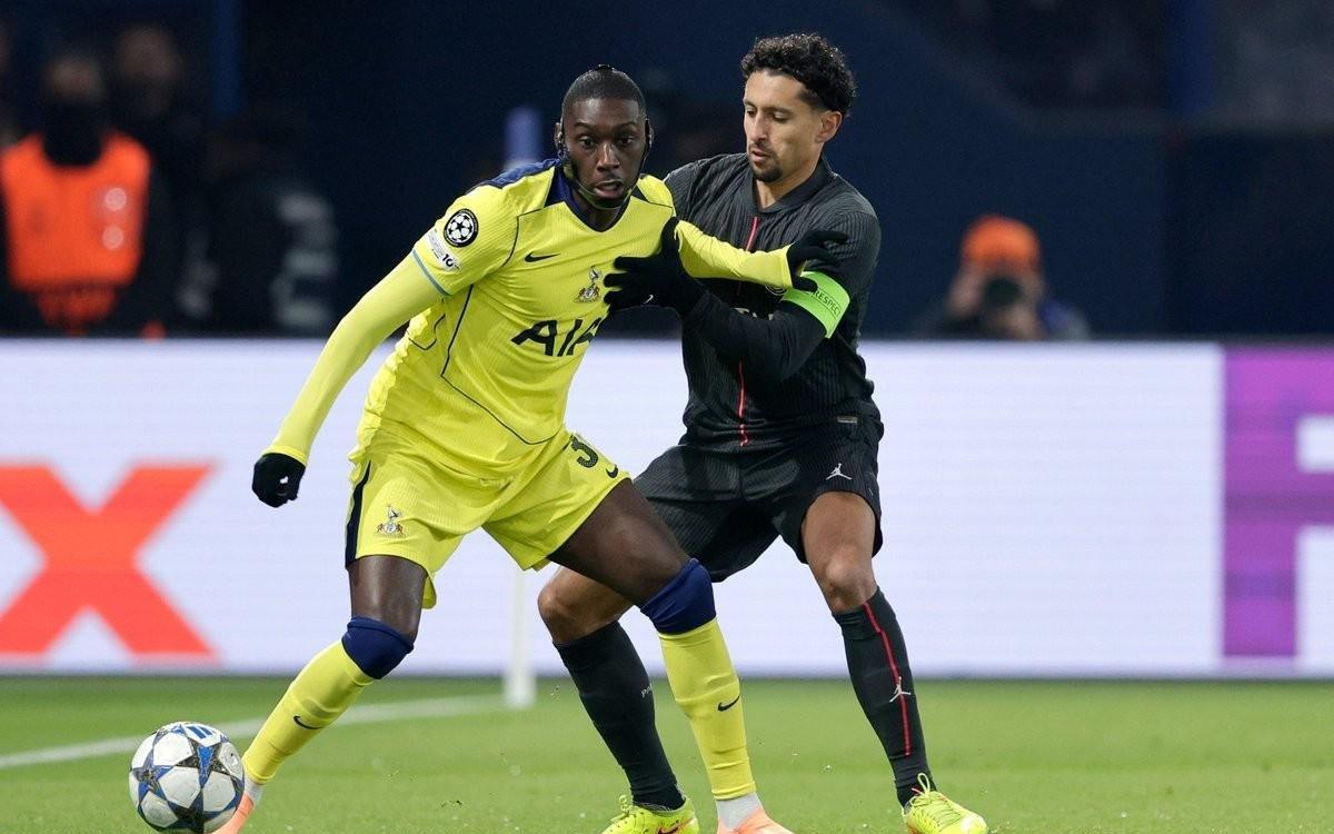 穆阿尼作为对手在王子公园3场造5球