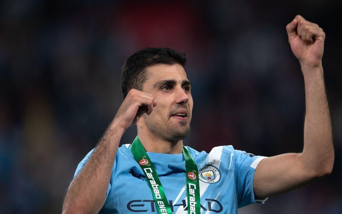 罗德里：在曼城哪怕一年没夺冠，都感觉