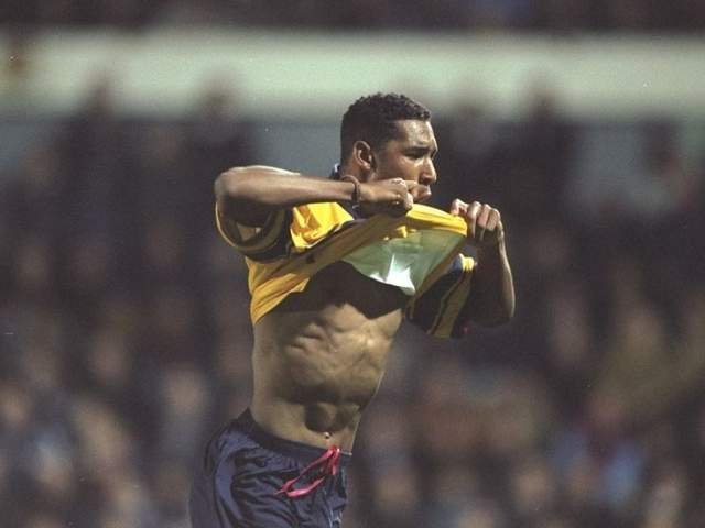 不服劳尔，暗战里贝里，针对齐祖接班人