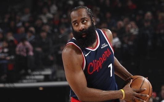 哈登34+6洛佩兹赛季新高31分快船客场击败开拓者