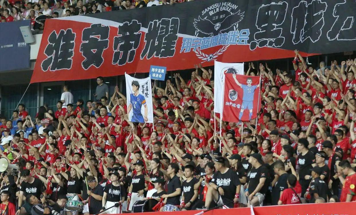 苏超为何能火名记：省政府牵头13个地