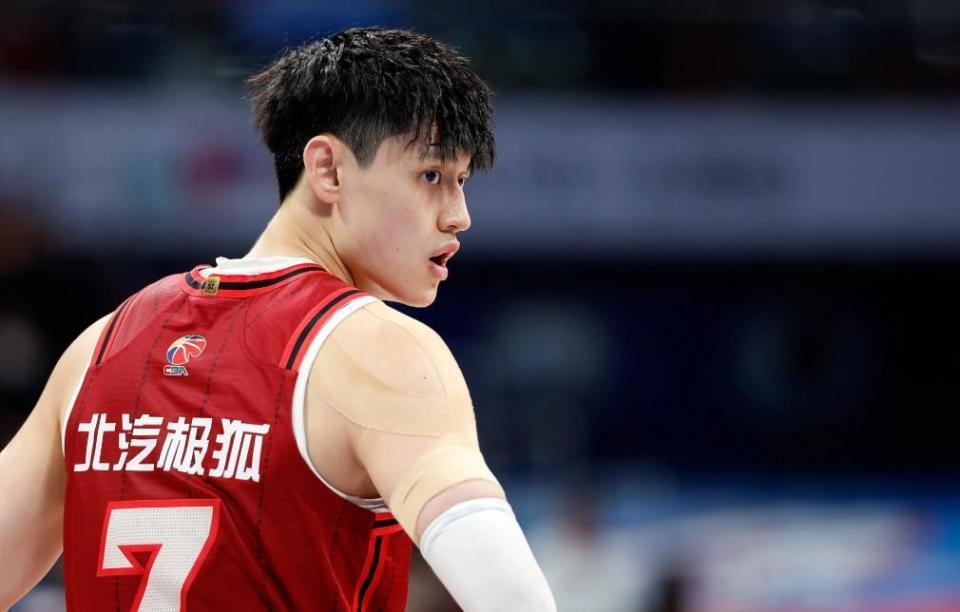 曾凡博完成注册，陈盈骏即将复出，1月1日京粤大战不容错过