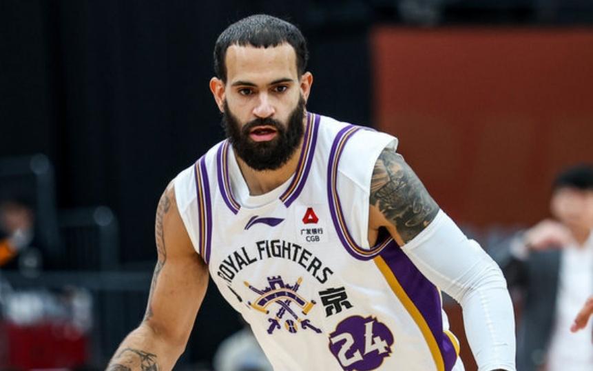 北控险胜深圳：里勒复出31+5+5廖三宁16+4+4邹雨宸16分