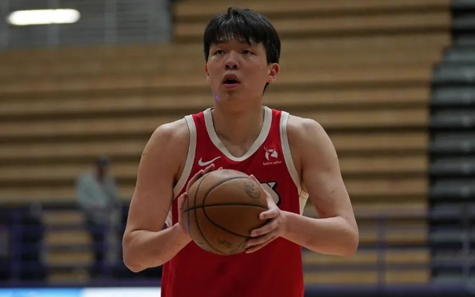 首秀11分12篮板！还是打得太差了，杨瀚