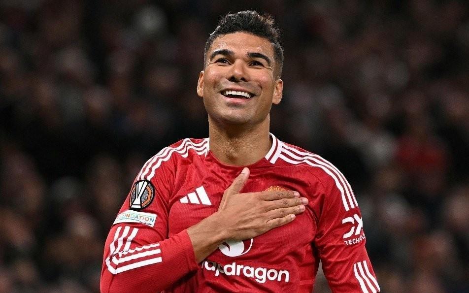 记者：卡塞米罗将在赛季后离开曼联，他