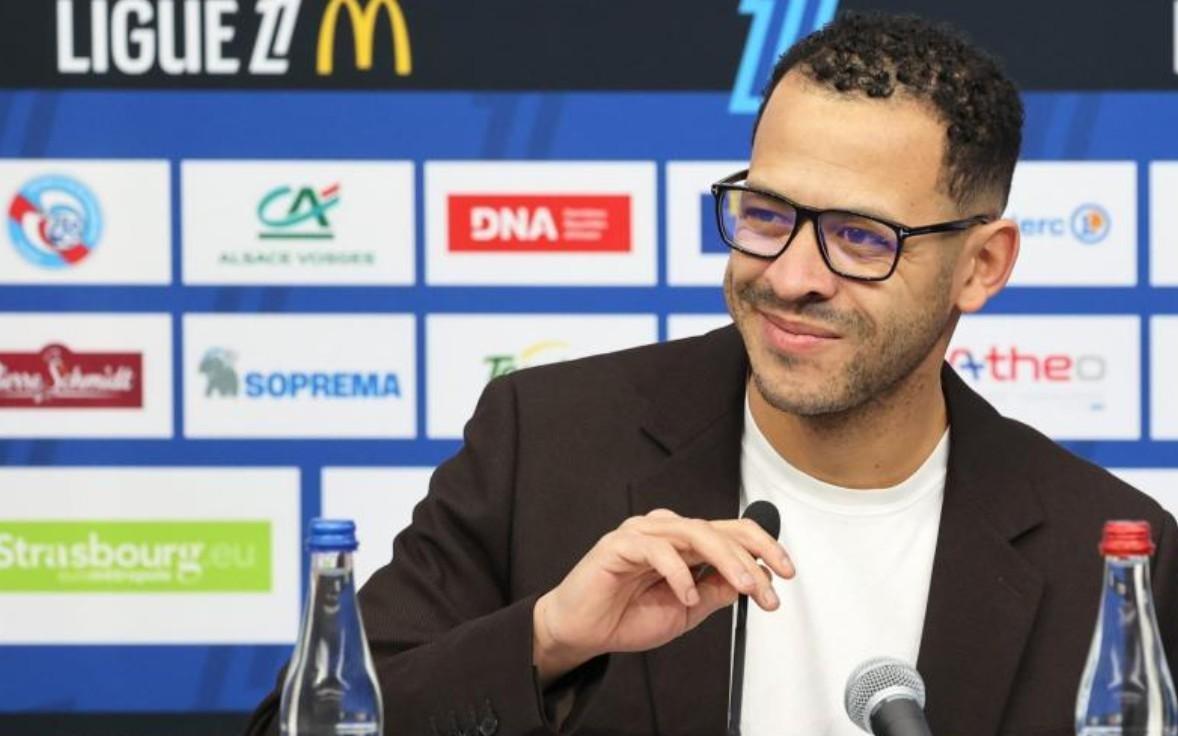 队报：罗塞尼尔接手蓝军的时机有争议