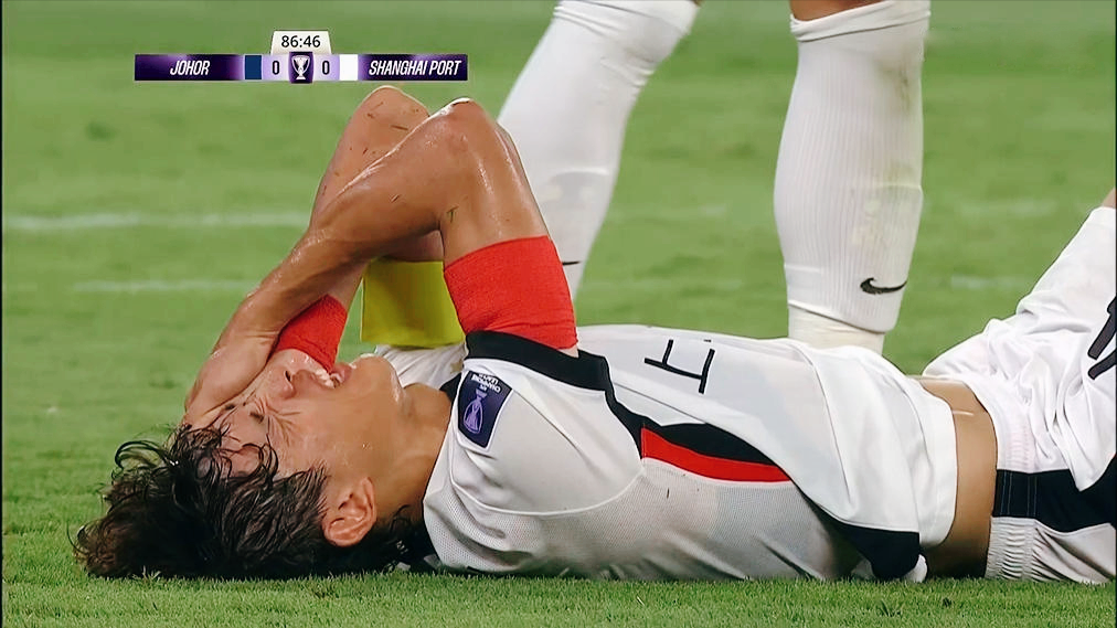 太惨烈，亚冠生死战：中超霸主被狂攻48