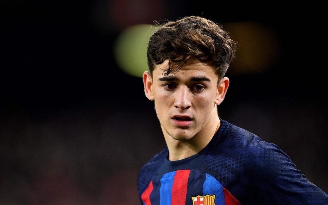 拜仁重回榜首！最新足坛俱乐部排行，皇