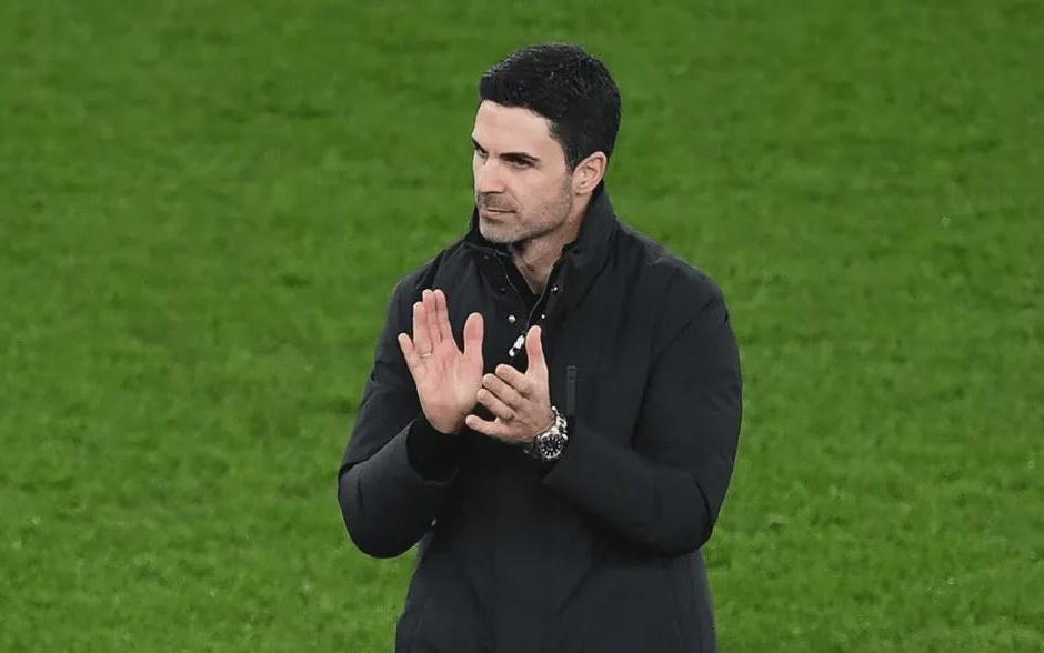 冬窗继续买买买！斯洛特购入4300万镑21岁防守人，阿森纳抢左边锋