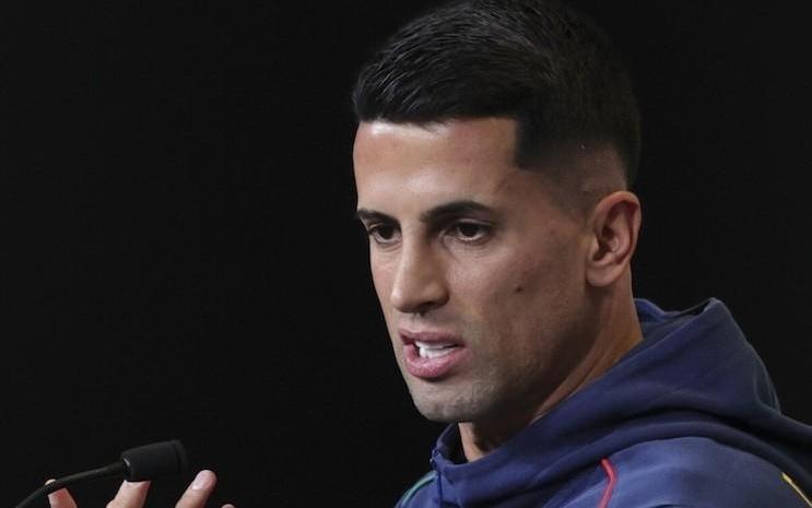 沙媒：坎塞洛计划离开利雅得新月，巴萨和本菲卡是其心仪下家