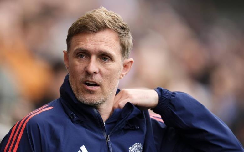 曼联高层：默契比任何战术都重要！卡里克+弗莱彻，能稳定军心