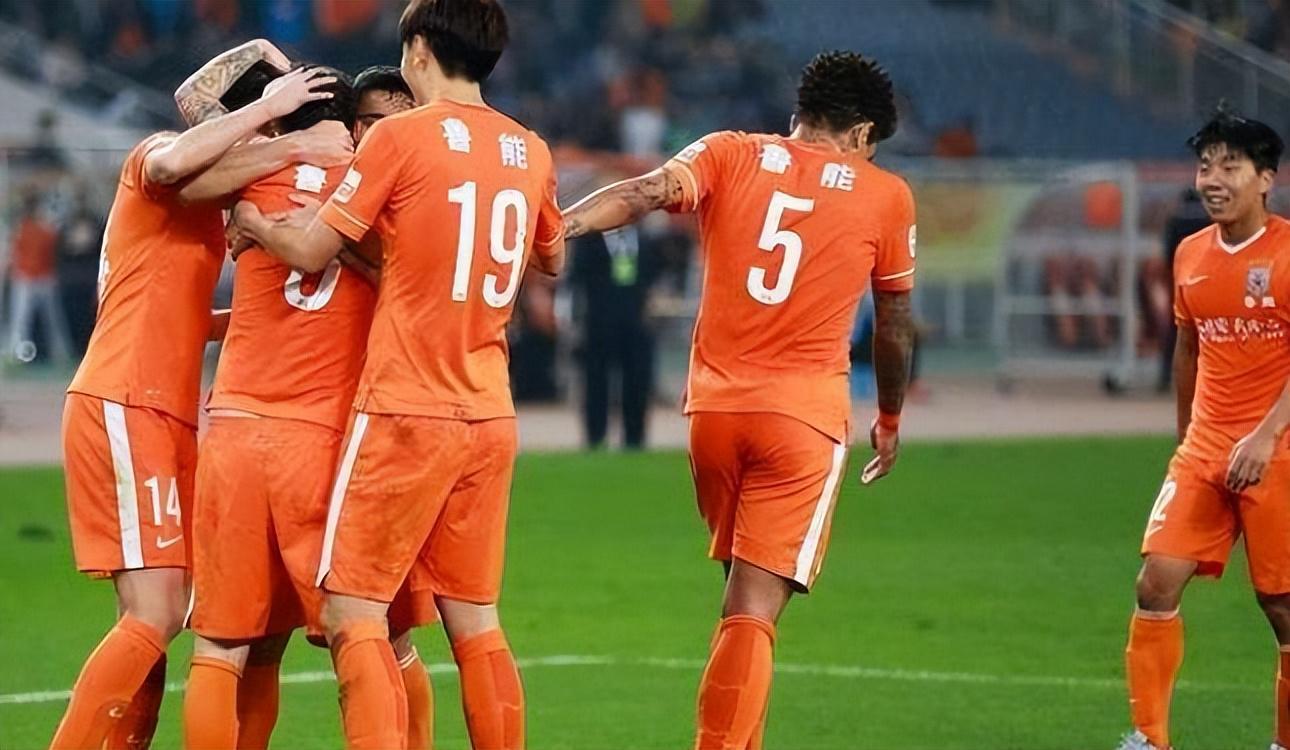 刘彬彬成鲁能马尔蒂尼愿望落空，未来