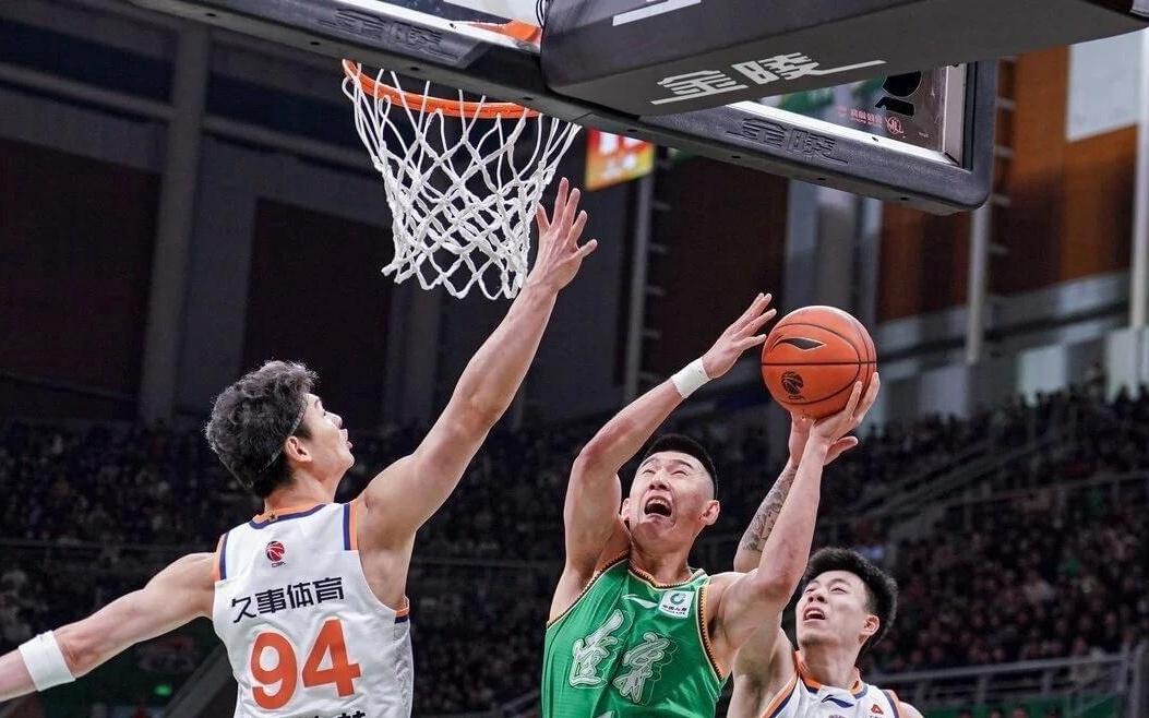 2胜2负之后豪取8连胜！三十而立的上海男篮是搅局者还是冠军热门