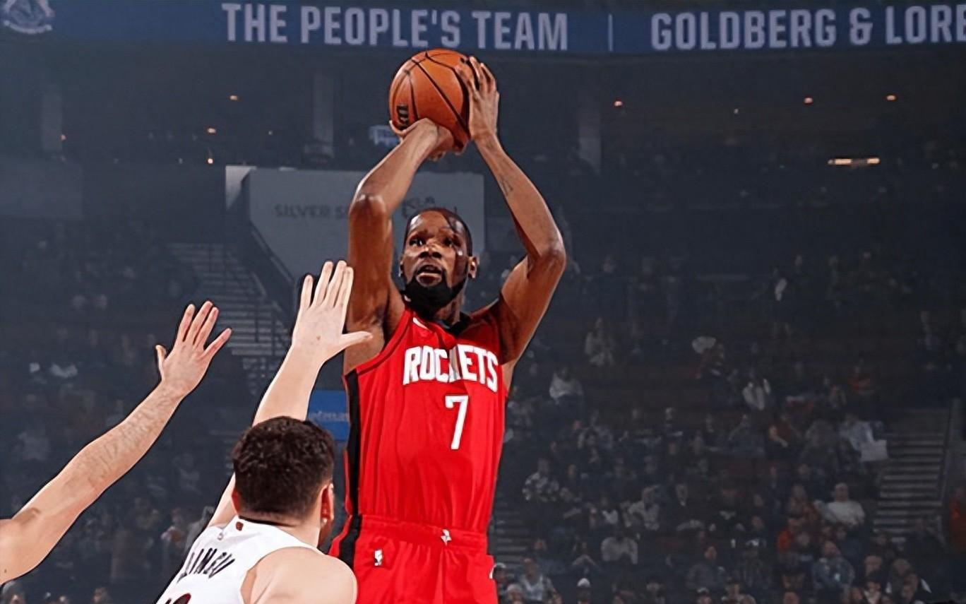 11胜10负！杨瀚森成福将了，美媒晒出数据，斯帅赛后也承认事实