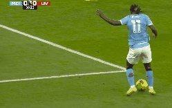 【英超】曼城3比0利物浦哈兰德、多