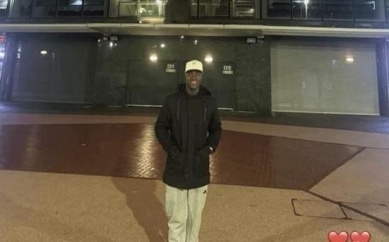 哥伦比亚小将奥罗斯科：和曼联签了5