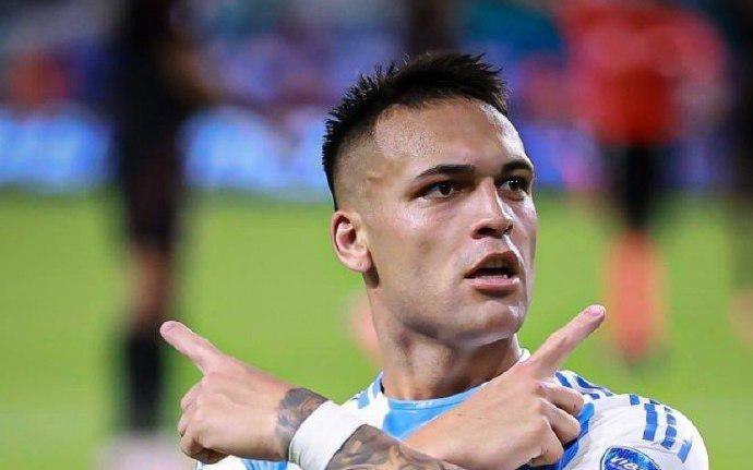 意甲顶薪20人：劳塔罗列赛事第二，拉比