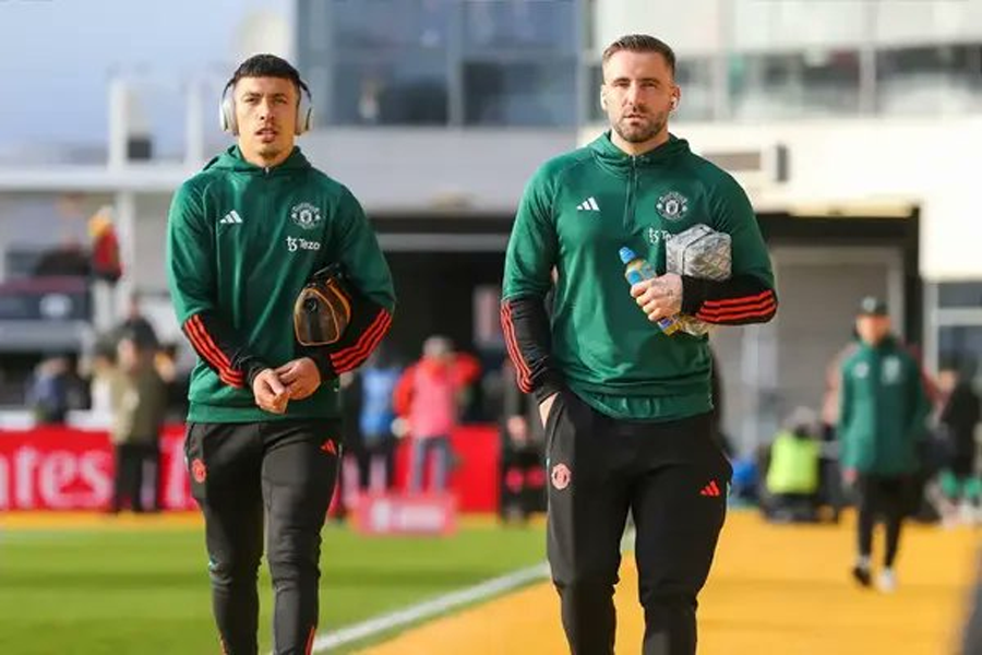 曼联离队队医兽医实锤阿莫林阵容目