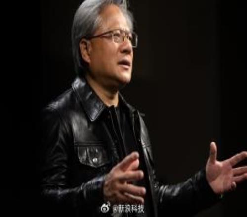 黄仁勋：不用担心工作被AI取代，相反AI会带来更多岗位