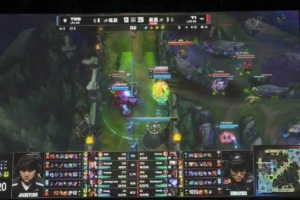 媒体人吐槽：T1已经耍起来了每个人轮流执鞭抽陀螺玩