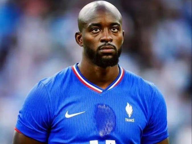 49场英超20球！法国脚高中锋示爱米兰