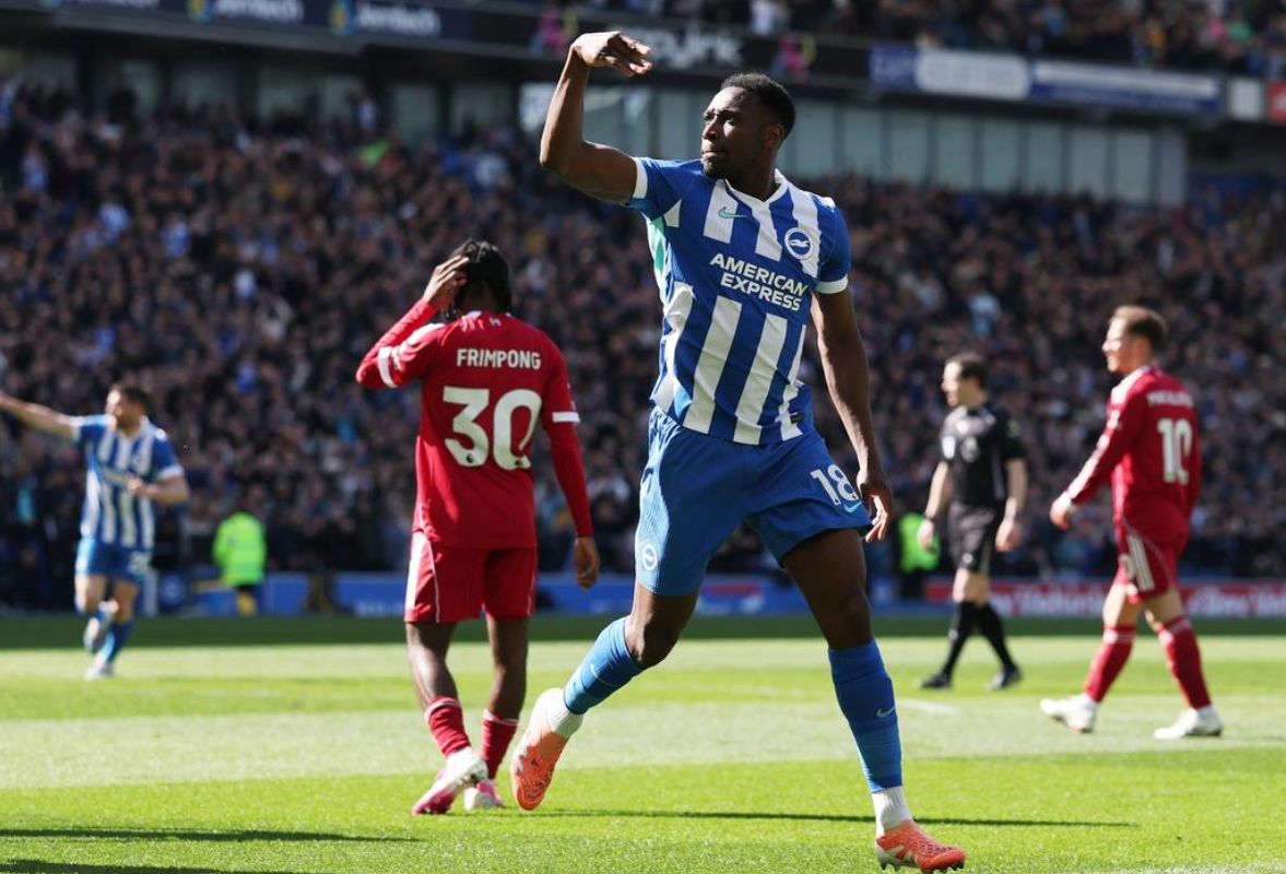 英超最新积分榜：两大强队爆冷落败，切尔西4连败，利兹联00闷平