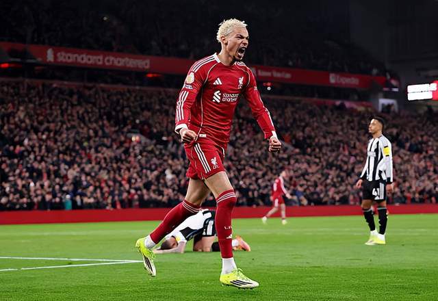 41！9500万神锋双响，维尔茨摆脱水货骂