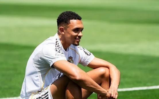 杰拉德：理解阿诺德去皇马他的成就是我一直渴望得到的