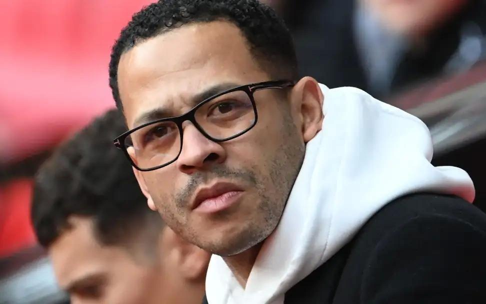 队报：罗塞尼尔已前往伦敦，有望客战富勒姆迎来执教蓝军首秀