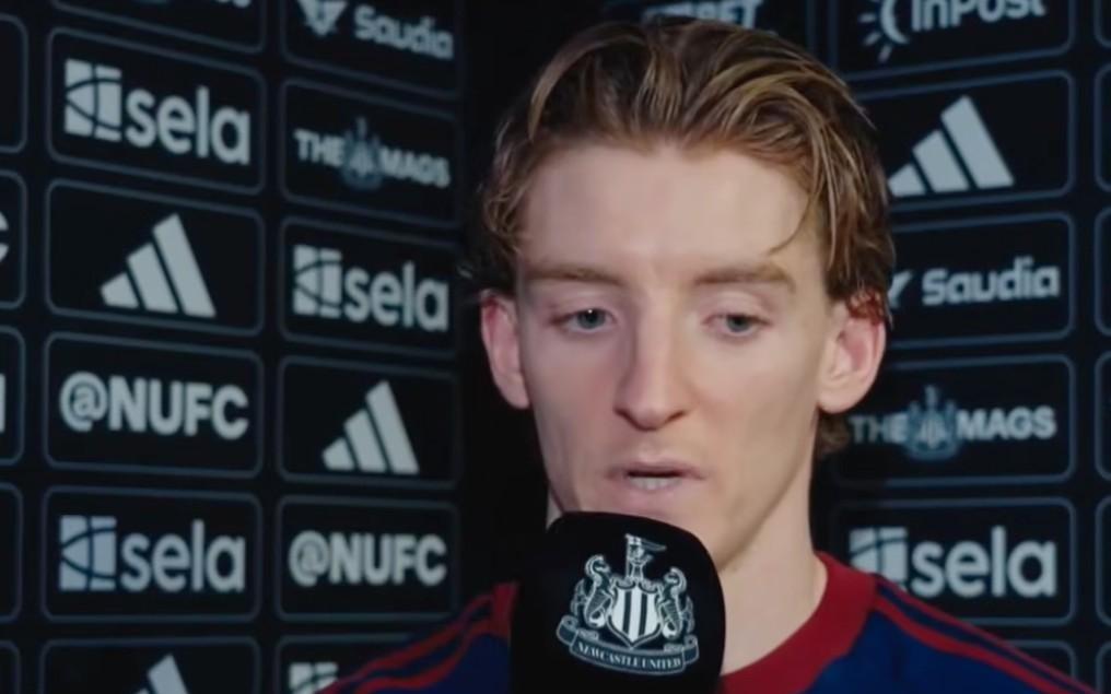 戈登：主场打桑德兰这场不该输我们会全力去争一个欧战席位