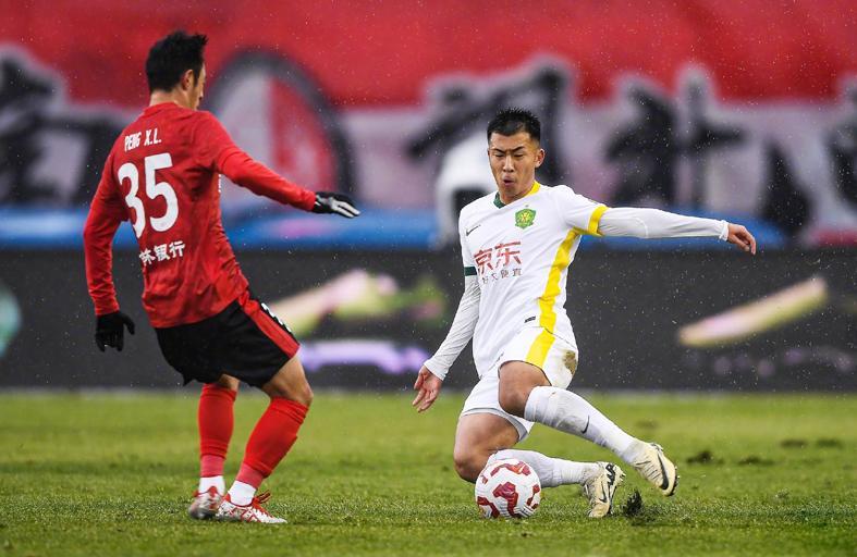 亚泰租彭长老爱妃周爆打水漂了！体坛