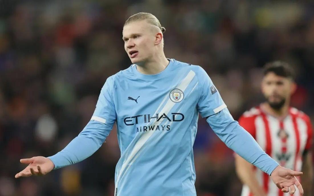 铁血黑猫咬碎蓝月！扎卡反戈一击，阿森