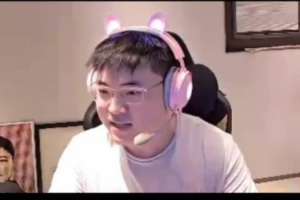 礼物收麻了Uzi调侃：感觉这场播完都可以退休了礼物收满了！