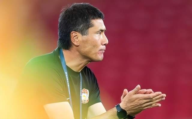 大连媒体：李国旭中超表现比邵佳一更