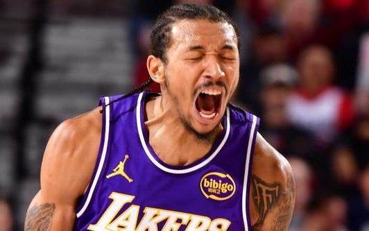 史密斯全场0罚球砍下25分湖人队史达成此数据最年轻球员