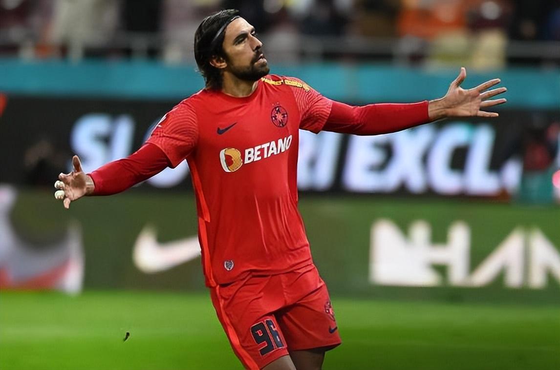 于根伟在直播中力挺王秋明，直言希望