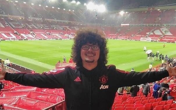 邮报：袭击长发曼联球迷的男子已被永