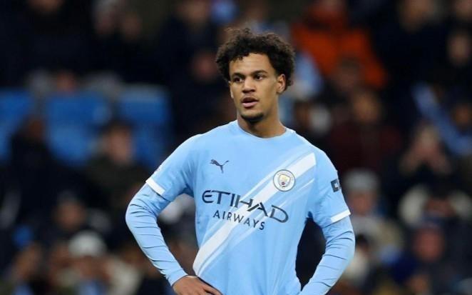 图片报：多特正在探索租借奥斯卡鲍勃的可能性