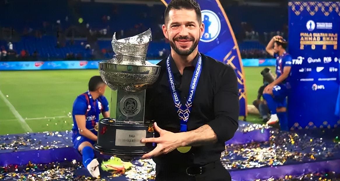 正式确定！三镇宣布签约新主教练，不是前国安主帅，创造中超历史