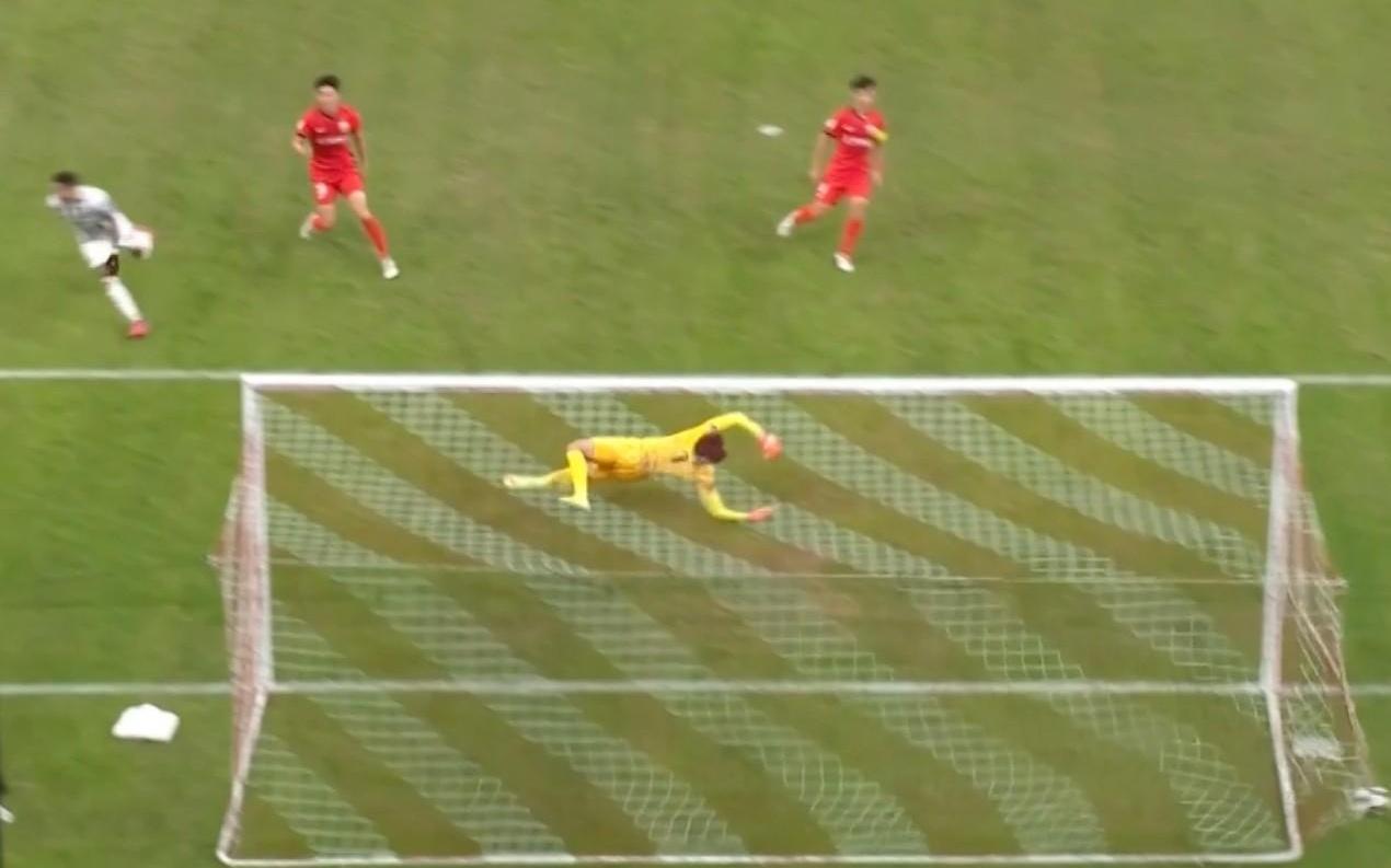 热议海港输球：古斯塔沃停赛影响大亚