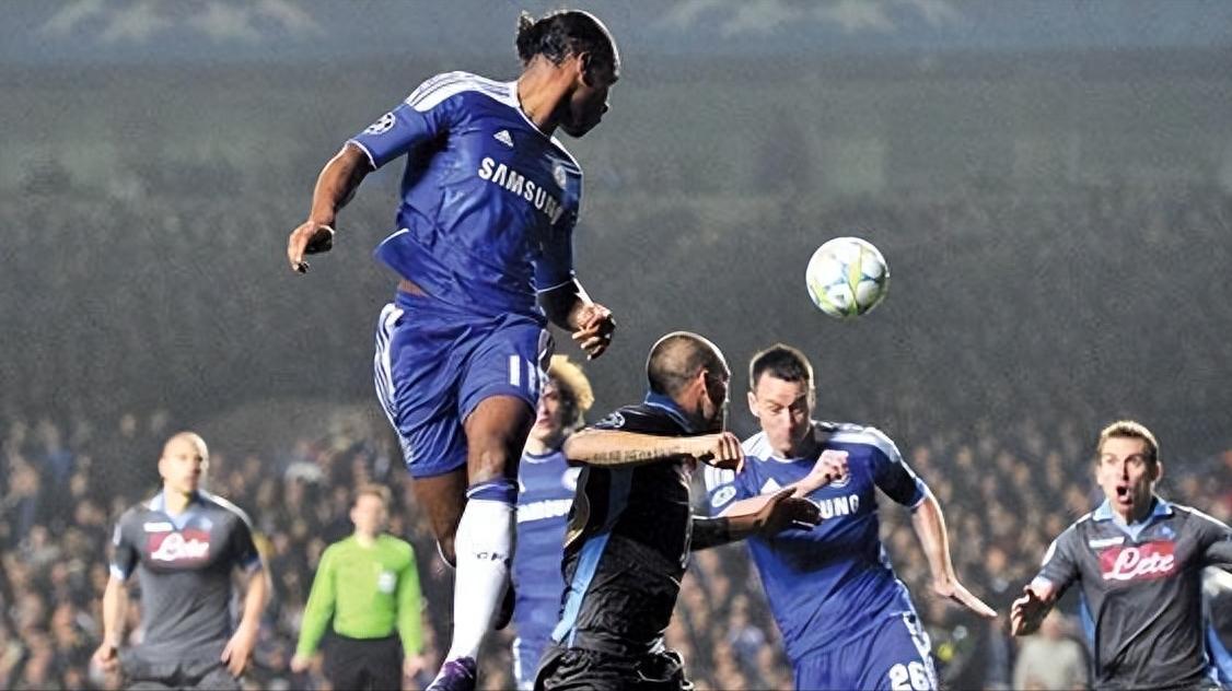 欧冠末轮：切尔西换帅时节再遇那不勒