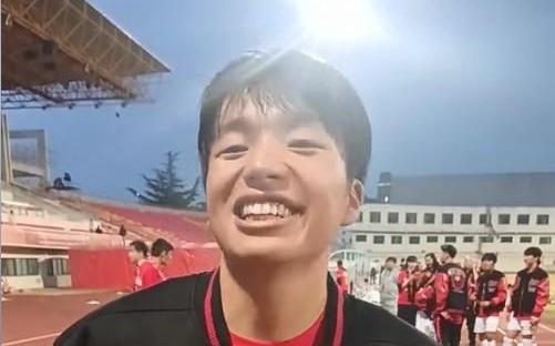 铜梁龙李镇全谈冲超：有这么多人支持