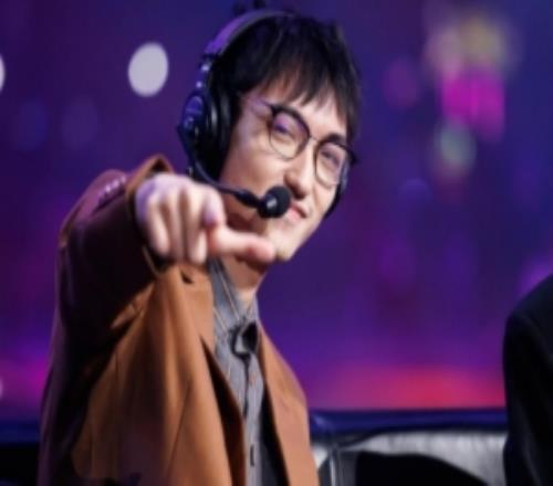 解说怀南：T1遇到LPL战队概率为23，LPL战队内战的概率为16