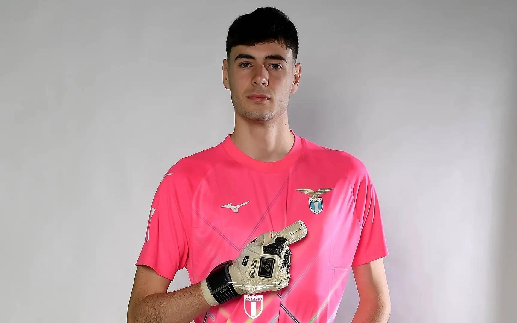 官方：拉齐奥签下意乙雷吉亚纳门将莫塔据悉转会费120万欧