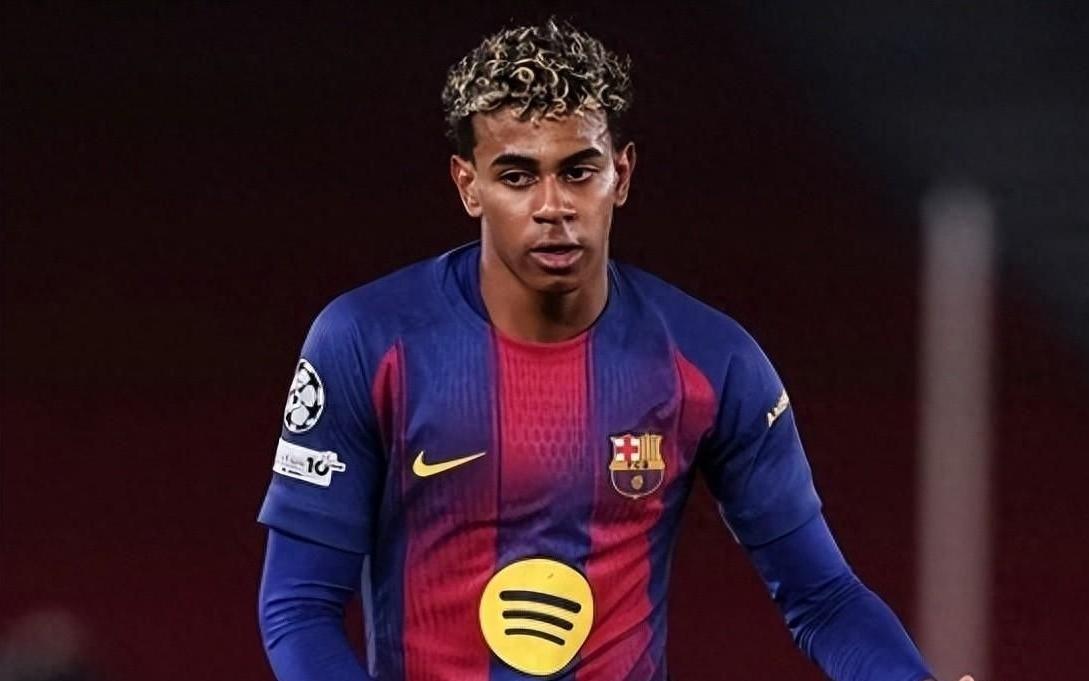 超越姆巴佩！18岁的亚马尔创造欧冠参