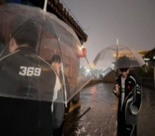 TES分享选手生活花絮：昨天的拍摄抖一抖